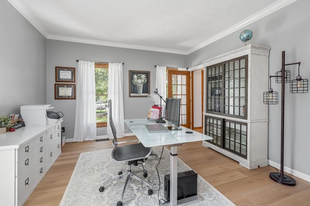 1380 Meadow Green Court SE, Caledonia, MI 49316