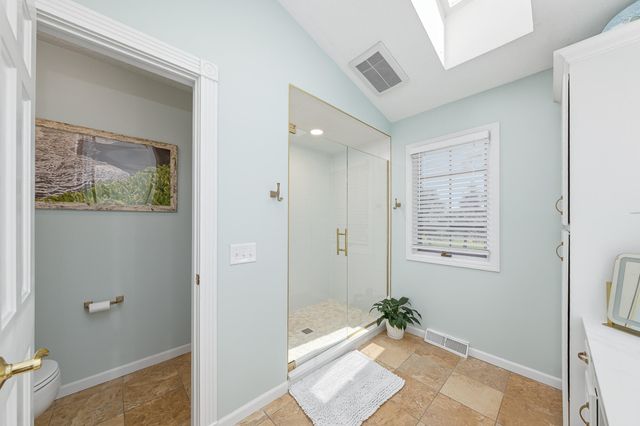 1380 Meadow Green Court SE, Caledonia, MI 49316
