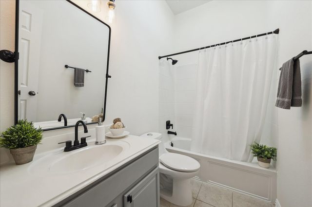 12306 W Elizabeth Shore Loop, Cypress, TX 77433
