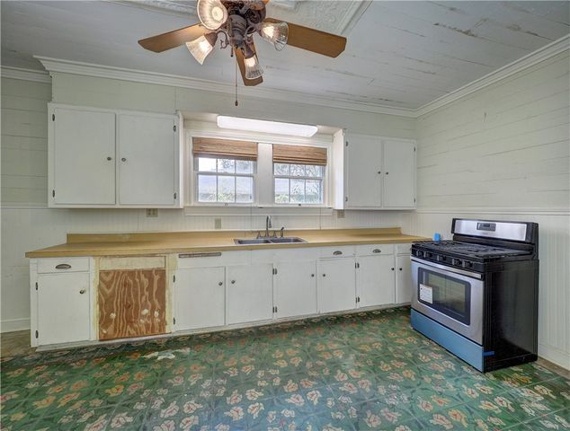 201 Del Mar Blvd, Corpus Christi, TX 78404