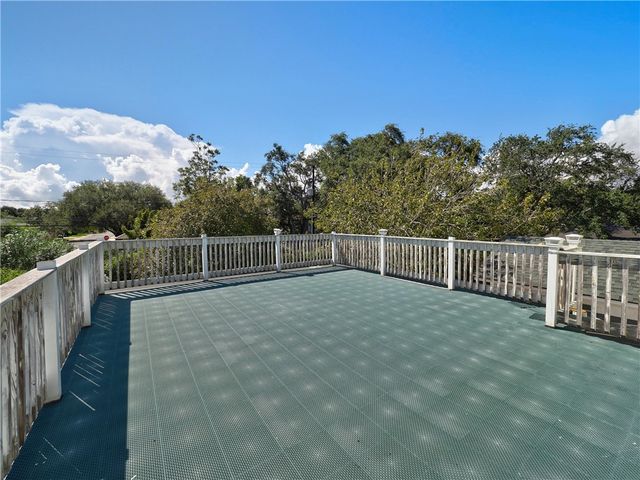 201 Del Mar Blvd, Corpus Christi, TX 78404