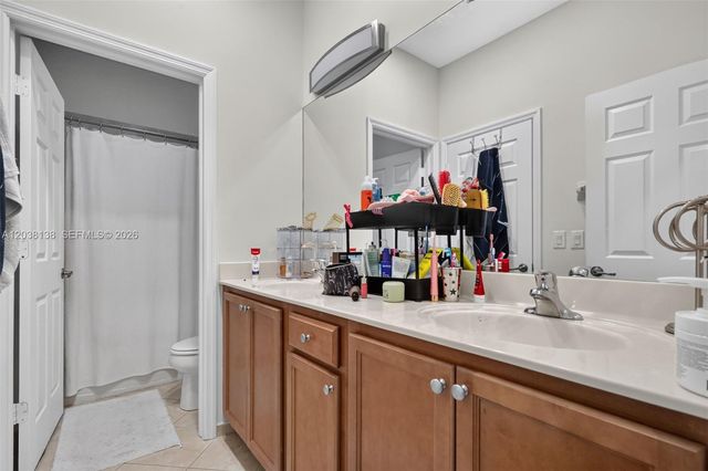 4422 NW 112th Ct, Doral, FL 33178