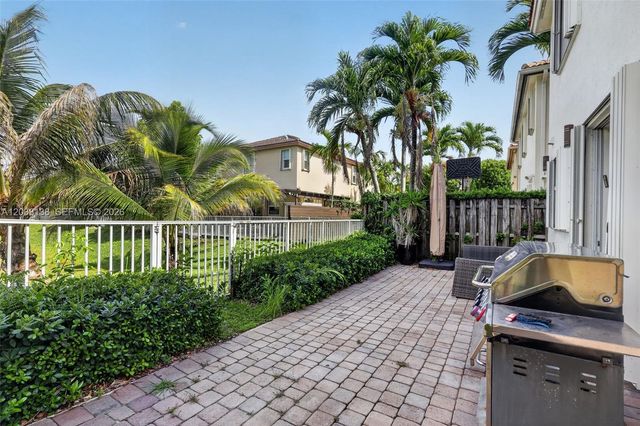 4422 NW 112th Ct, Doral, FL 33178