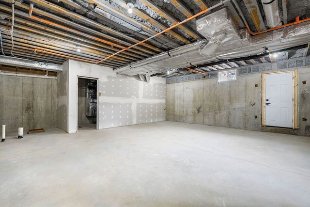 3 Whitman Circle 3, Bellingham, MA 02019