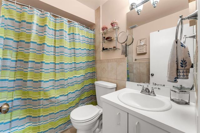 11060 SW 153rd Ct, Miami, FL 33196