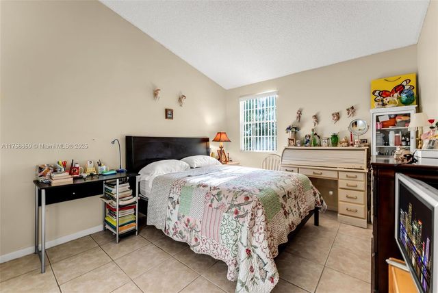 11060 SW 153rd Ct, Miami, FL 33196