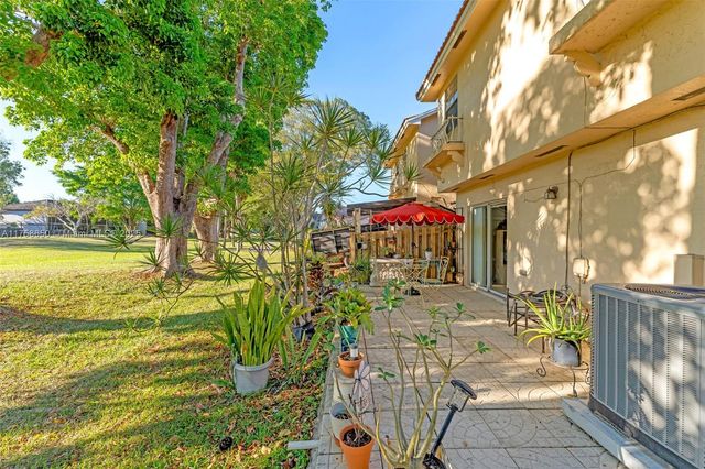 11060 SW 153rd Ct, Miami, FL 33196