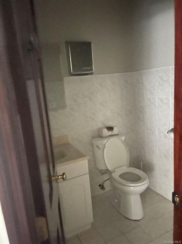 1820 130th Street, College Point, NY 11356