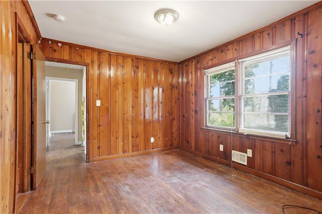 1548 Sylvan SW Road, Atlanta, GA 30310