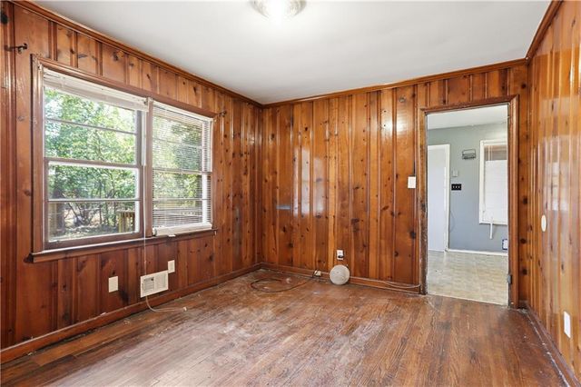 1548 Sylvan SW Road, Atlanta, GA 30310