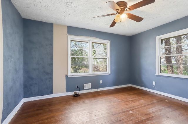 1548 Sylvan SW Road, Atlanta, GA 30310