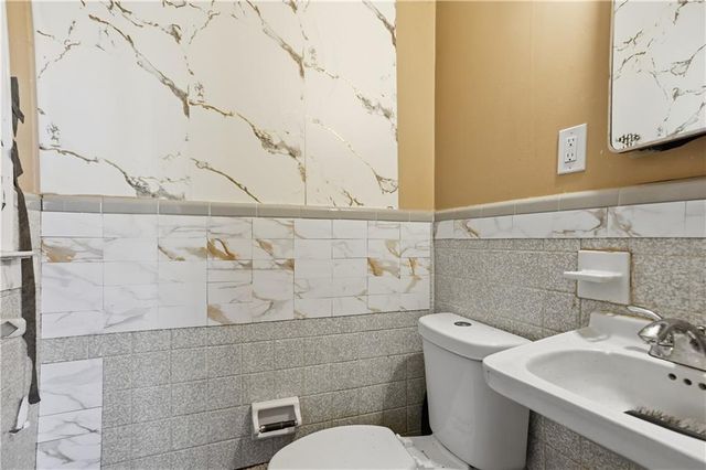 1548 Sylvan SW Road, Atlanta, GA 30310