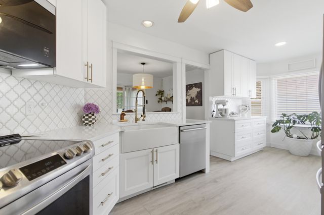 41 N Basilica Avenue, Hanahan, SC 29410