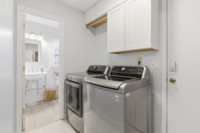 41 N Basilica Avenue, Hanahan, SC 29410