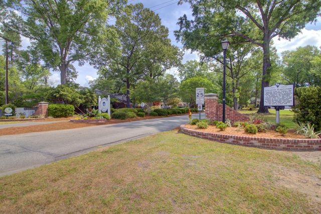41 N Basilica Avenue, Hanahan, SC 29410
