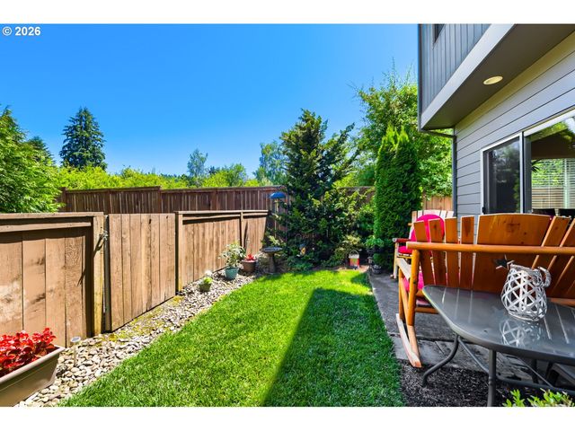 12734 Se ZION St, Happy Valley, OR 97086