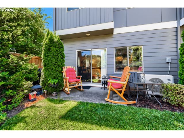 12734 Se ZION St, Happy Valley, OR 97086