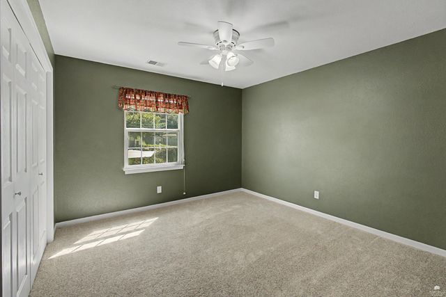 3842 Fox Ridge Drive, Manhattan, KS 66502