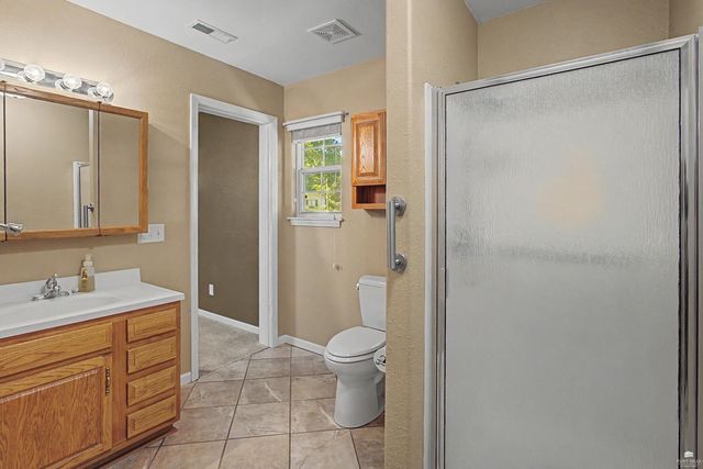 3842 Fox Ridge Drive, Manhattan, KS 66502