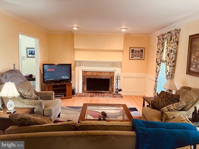 3819 CLAVERTON RD, Mechanicsburg, PA 17050