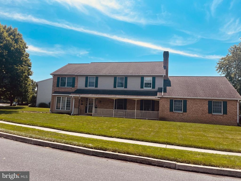 3819 CLAVERTON RD, Mechanicsburg, PA 17050