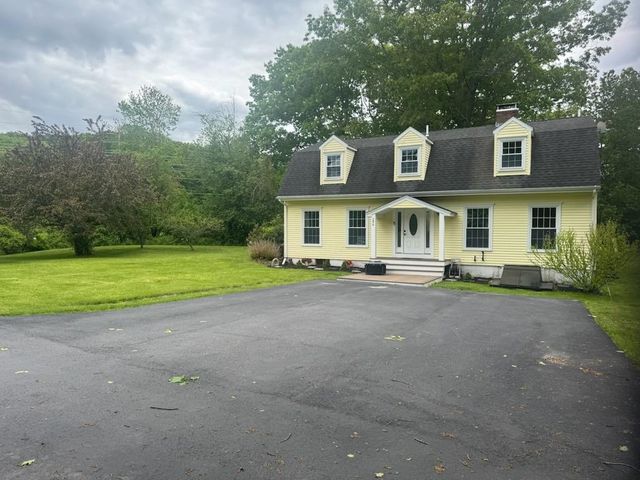 296 Dow Highway, South Berwick, ME 03908