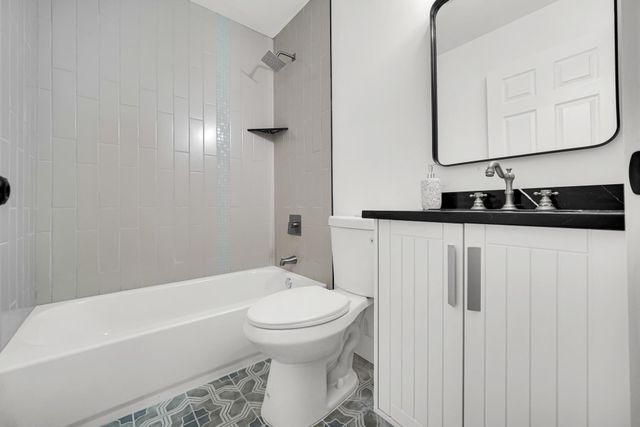 7415 Montana Avenue, Hammond, IN 46323