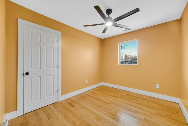 7415 Montana Avenue, Hammond, IN 46323