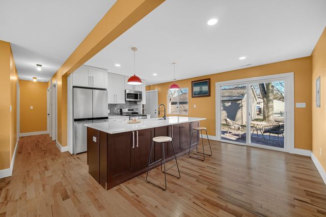 7415 Montana Avenue, Hammond, IN 46323