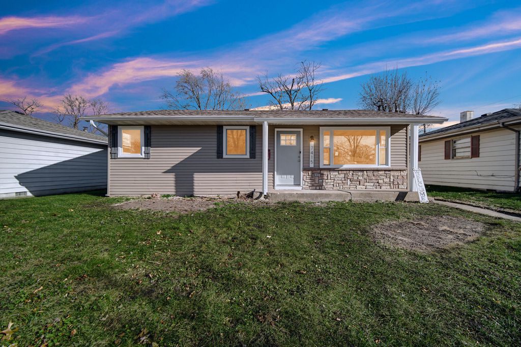 7415 Montana Avenue, Hammond, IN 46323