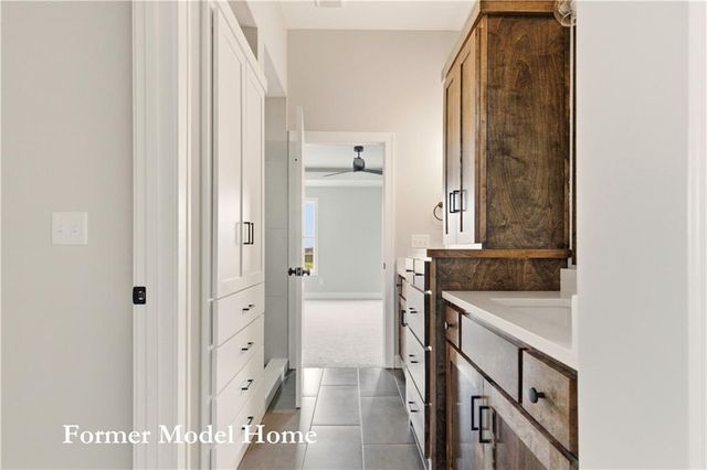 8012 SE Hoot Owl Street, Blue Springs, MO 64014