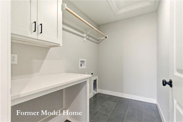 8012 SE Hoot Owl Street, Blue Springs, MO 64014