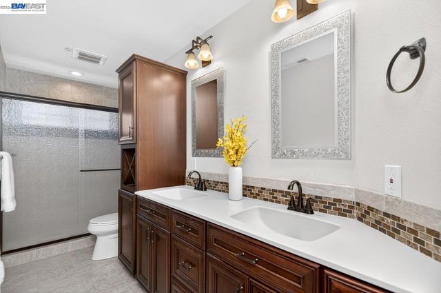 620 Amberwood Way, Livermore, CA 94551