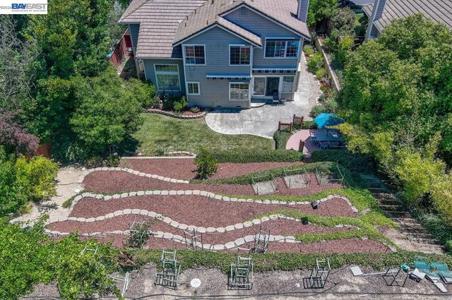 620 Amberwood Way, Livermore, CA 94551
