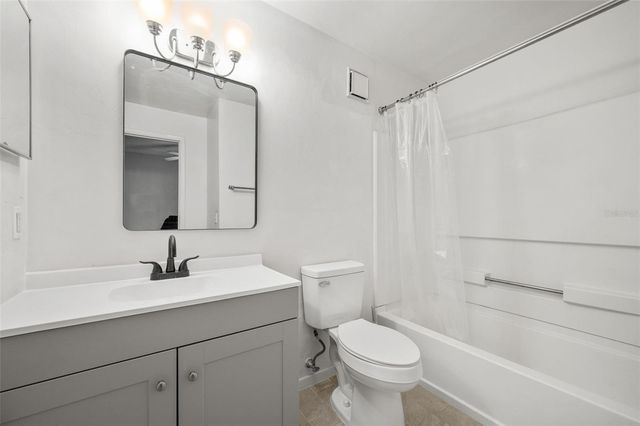 3800 SW 20TH AVENUE 611, Gainesville, FL 32607