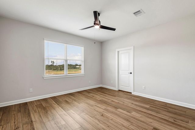 15761 Bayberry Trace Drive, Conroe, TX 77303