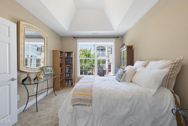 9211 Calabria Drive 216, Raleigh, NC 27617