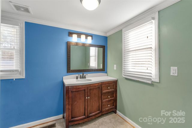 3933 Fallston Waco Road, Lawndale, NC 28090