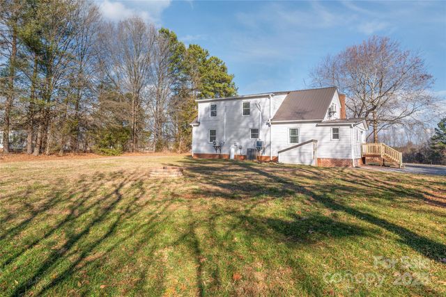 3933 Fallston Waco Road, Lawndale, NC 28090