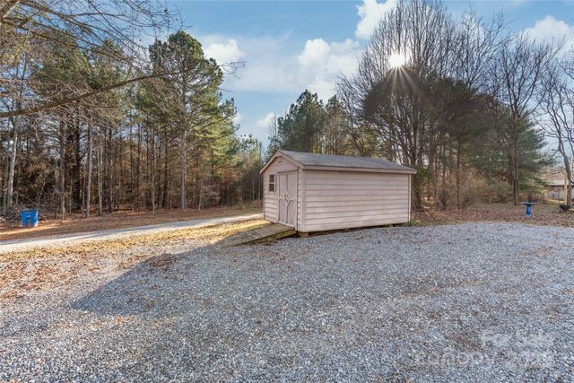 3933 Fallston Waco Road, Lawndale, NC 28090