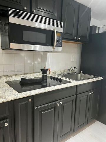 18071 Biscayne Blvd 1402, Aventura, FL 33160