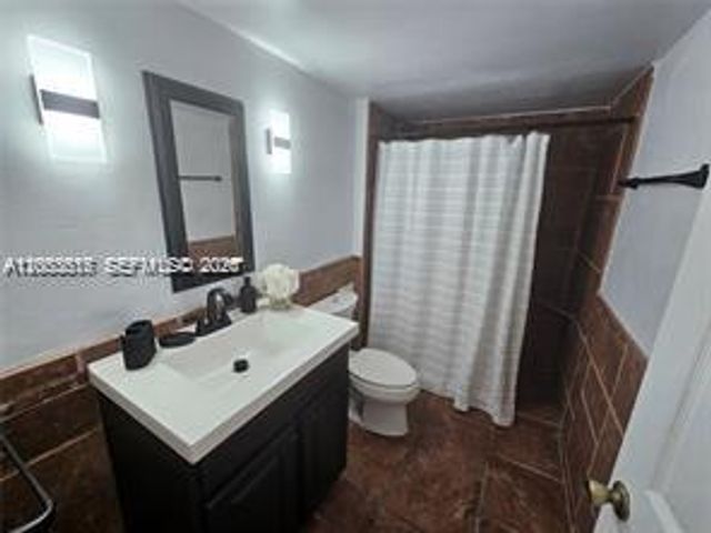 18071 Biscayne Blvd 1402, Aventura, FL 33160