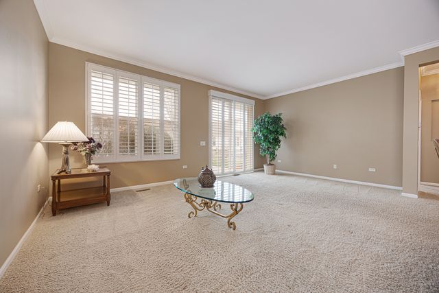 12845 Coventry Lane, Huntley, IL 60142