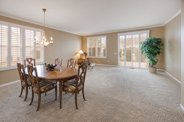 12845 Coventry Lane, Huntley, IL 60142