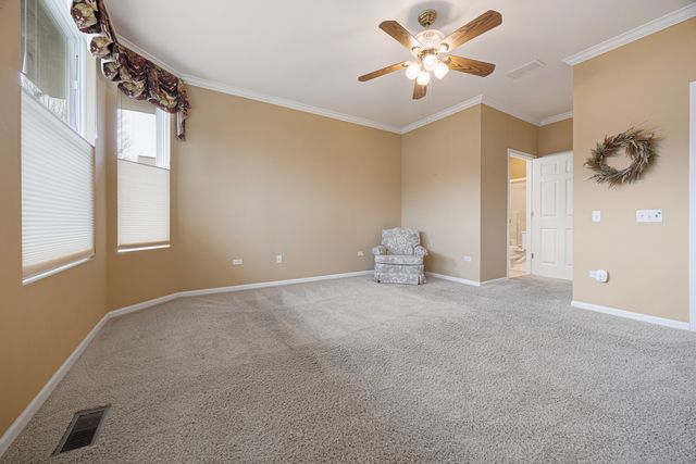 12845 Coventry Lane, Huntley, IL 60142