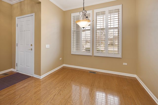 12845 Coventry Lane, Huntley, IL 60142