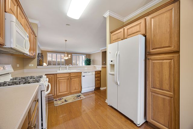 12845 Coventry Lane, Huntley, IL 60142