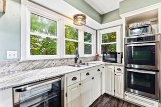 817 Kenwood Lane, Maplewood, MN 55117