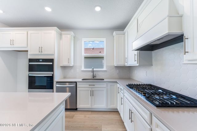 377 TRANQUIL TRAIL Circle, Yulee, FL 32097