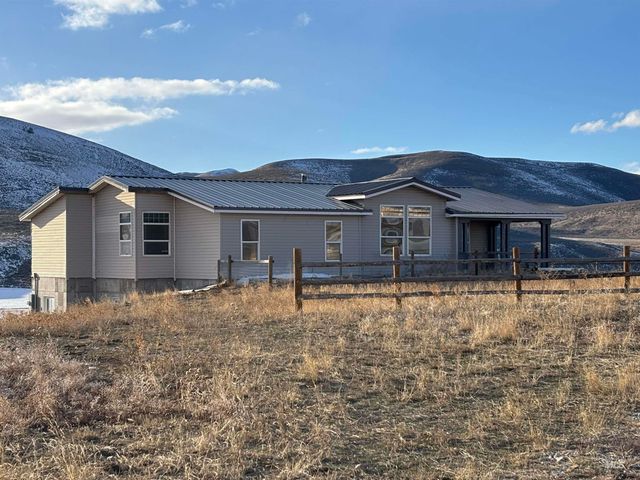 4981 N Daniels Road, Malad City, ID 83252 property photo